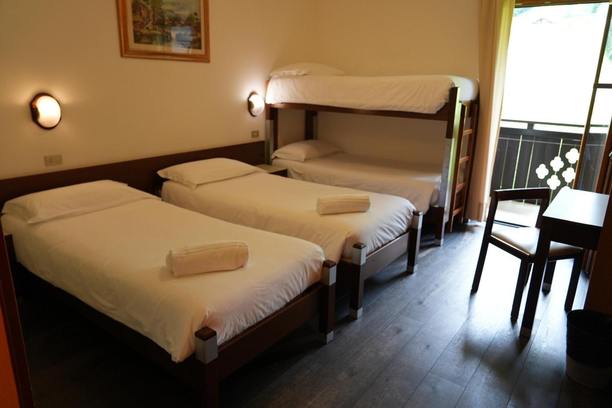 Hotel Davost Forni di Sopra Eksteriør bilde