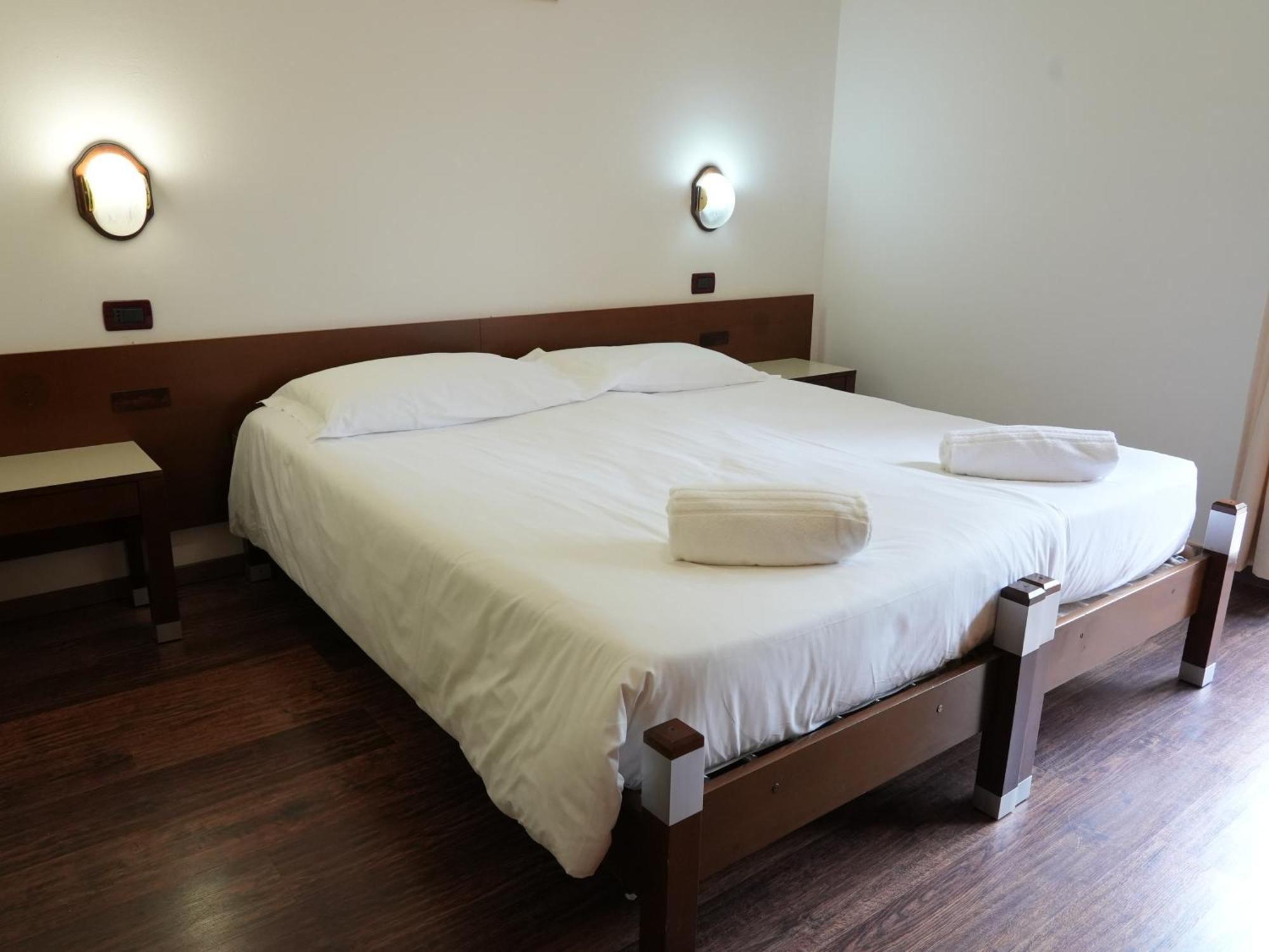 Hotel Davost Forni di Sopra Eksteriør bilde